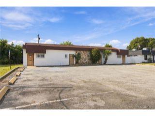 Property in St Petersburg, FL 33705 thumbnail 2