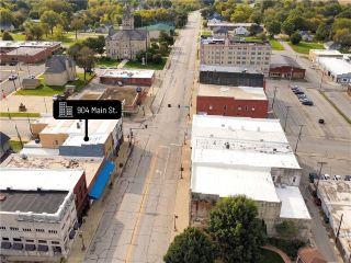 Property in Trenton, MO 64683 thumbnail 1