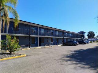 Property in Kissimmee, FL 34741 thumbnail 2