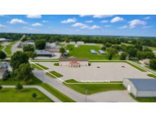 Property in Trenton, MO 64683 thumbnail 2