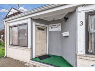Property in Milford, CT 06461 thumbnail 2