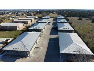 Property in Leander, TX thumbnail 4