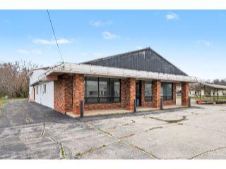 Property in Benton Harbor, MI thumbnail 5