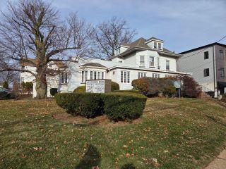 Property in Kearny, NJ thumbnail 5