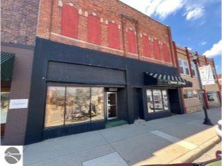 Property in St Louis, MI thumbnail 1