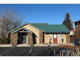 Property in Redmond, OR thumbnail 1