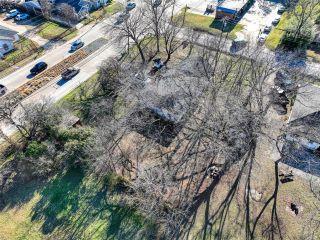 Property in Wilmer, TX thumbnail 2