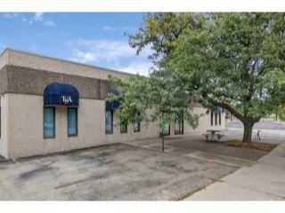 Property in La Crosse, WI thumbnail 1