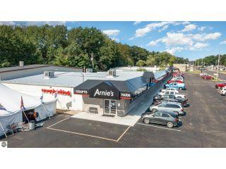 Property in Houghton Lake, MI 48629 thumbnail 0