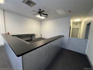 Property in Redford Charter Township, MI 48239 thumbnail 1