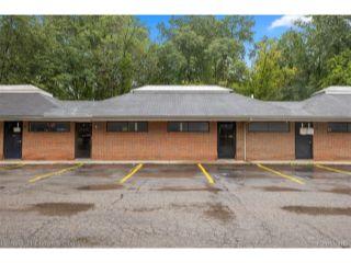 Property in Taylor, MI thumbnail 4