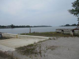 Property in Essexville, MI 48732 thumbnail 2