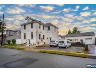 Property in Lodi, NJ thumbnail 1