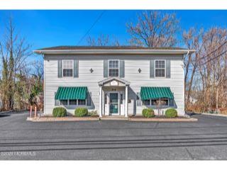 Property in Belford, NJ 07718 thumbnail 0