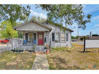 Property in Seguin, TX thumbnail 1