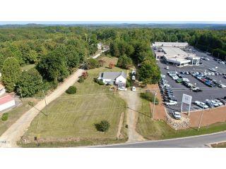 Property in Asheboro, NC thumbnail 5