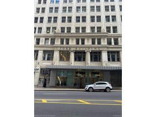 Property in Detroit, MI thumbnail 3