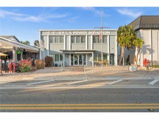 Property in Cape Coral, FL thumbnail 1