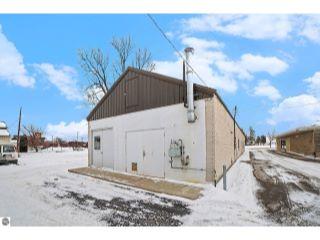 Property in Alma, MI 48801 thumbnail 1