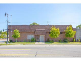 Property in Ferndale, MI thumbnail 5