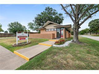 Property in Bryan, TX thumbnail 5