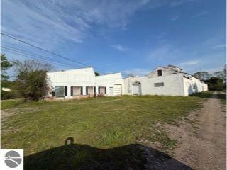 Property in Alma, MI thumbnail 2