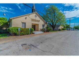 Property in Dallas, TX thumbnail 6