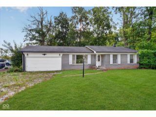 Property in Carmel, IN thumbnail 2