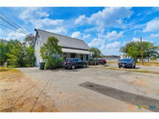 Property in Seguin, TX 78155 thumbnail 2