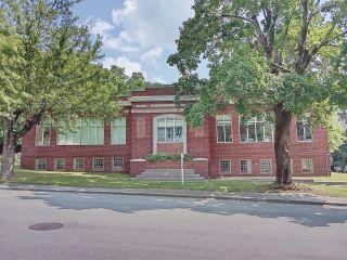 Property in Southbridge, MA thumbnail 1