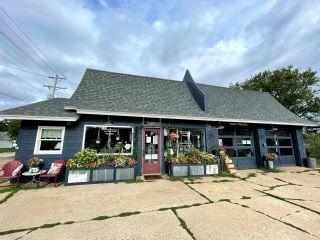 Property in Evansville, WI thumbnail 6