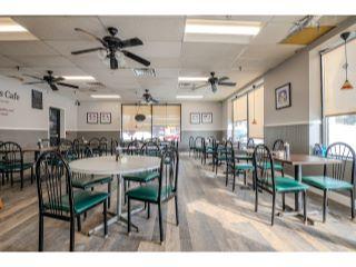 Property in Stoneham, MA thumbnail 3