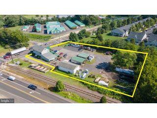 Property in Mount Laurel, NJ thumbnail 1