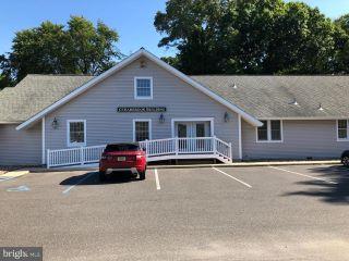 Property in Medford, NJ thumbnail 3