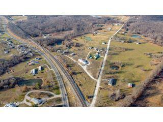 Property in Moberly, MO thumbnail 4