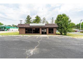 Property in Fairview Heights, IL thumbnail 1