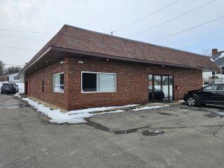 Property in Mt Vernon, IL thumbnail 2