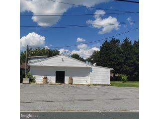 Property in Pasadena, MD thumbnail 5