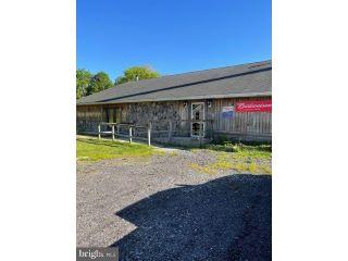 Property in Severn, MD thumbnail 6