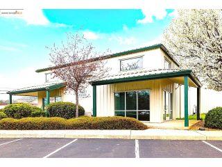 Property in Sonora, CA thumbnail 3