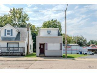 Property in Belleville, IL thumbnail 1