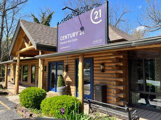 CENTURY 21 Woodland Real Estate