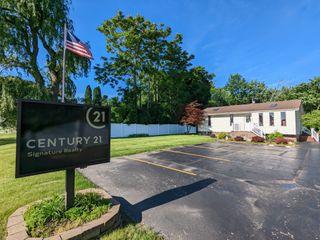 CENTURY 21 Signature Realty