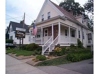 CENTURY 21 Professionals