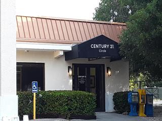CENTURY 21 Circle