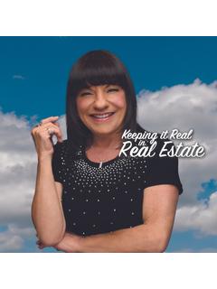 Maria MacNeil of CENTURY 21 Beggins Enterprises photo