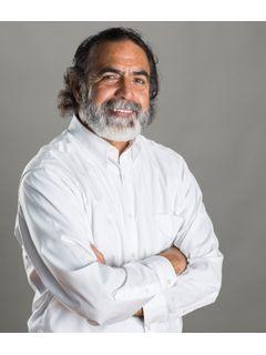 Efriam Ortiz of CENTURY 21 Jordan-Link & Company photo