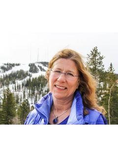 Linda Derosier of CENTURY 21 Associated Realty photo