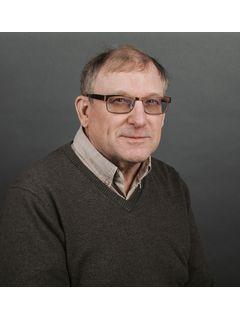 Josh Gartner of CENTURY 21 Morrison Realty photo