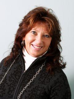 Sandra Bowie of CENTURY 21 Thacker & Associates, Inc. photo